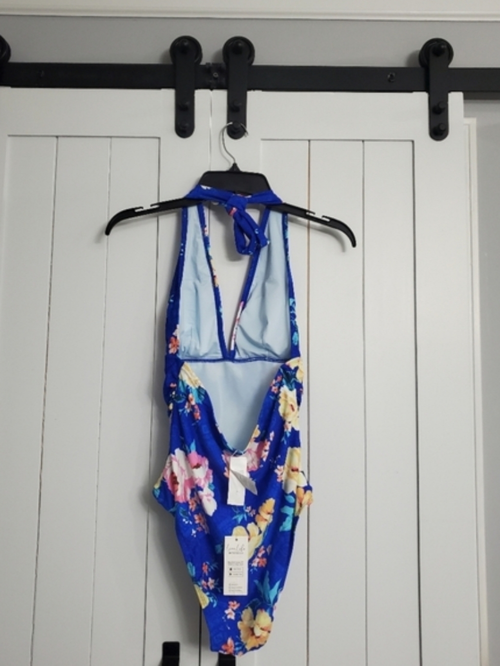 Cupshe Blue Floral Plunging Tummy Control One-Piece Swimsuit. NEW! - Picture 2 of 10
